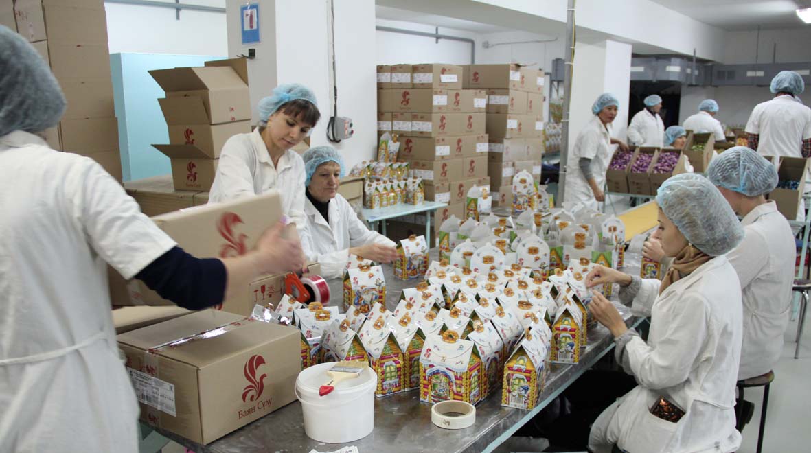 Packing department of New Year's gifts 